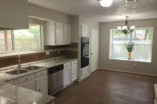 17434 Crows Nest Way, Crosby, TX 77532 - Photo 9