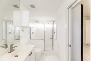 2714 Chenevert St, Houston, TX 77004 - Photo 33