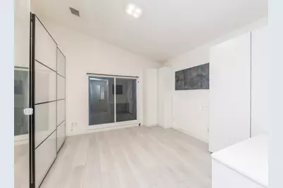 2714 Chenevert Street, Houston, TX 77004 - Photo 27