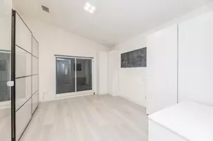 2714 Chenevert St, Houston, TX 77004 - Photo 27