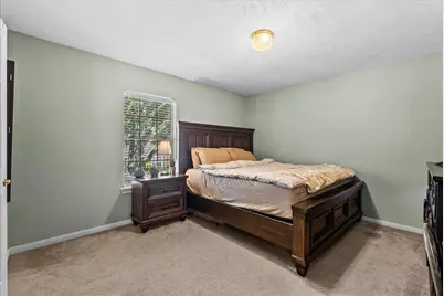 11807 Mighty Redwood Drive, Houston, TX 77059 - Photo 33