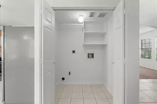 1611 Sterling Village Dr, Spring, TX 77386 - Photo 33