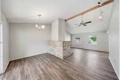 5406 Fairview Forest Drive, Houston, TX 77088 - Photo 7