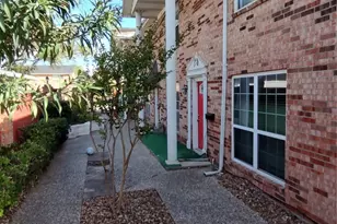 4513 Ave P 1/2 Unit 3, Galveston, TX 77551 - Photo 3