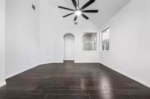 10135 West Palm Lake Drive, Houston, TX 77034 - Photo 9