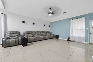 4492 Gran Canary Dr, League City, TX 77573 - Photo 9