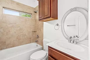 1613 Saulnier St, Houston, TX 77019 - Photo 15