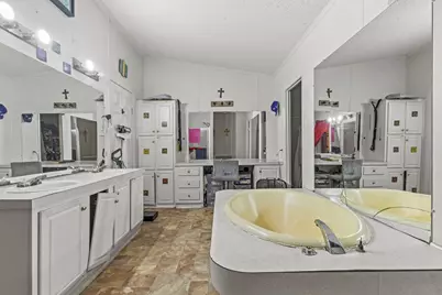 43251 N Highway 96, Evadale, TX 77615 - Photo 9