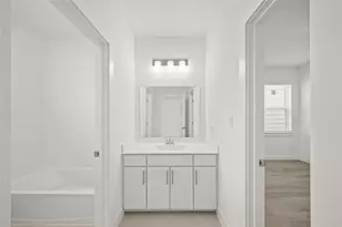 2308 Via Isa Ln, Houston, TX 77051 - Photo 15