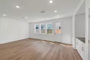 2308 Via Isa Ln, Houston, TX 77051 - Photo 7