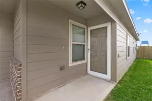 1323 Pease River Ln, Rosenberg, TX 77471 - Photo 5