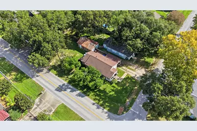 208 McPhail Street, Tomball, TX 77375 - Photo 31