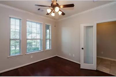 2 Bellshill Circle, Conroe, TX 77304 - Photo 11