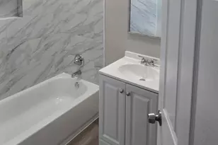 4834 Clover St, Houston, TX 77033 - Photo 9