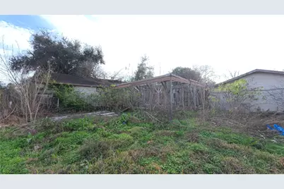 13431 County Road 282, Alvin, TX 77511 - Photo 11