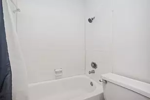 9707 Richmond Ave, Houston, TX 77042 - Photo 21