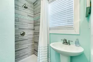 4015 Oleander Dr, Galveston, TX 77554 - Photo 21