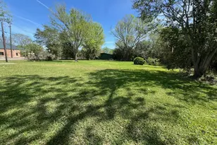 3414 E Walnut St, Pearland, TX 77581 - Photo 1