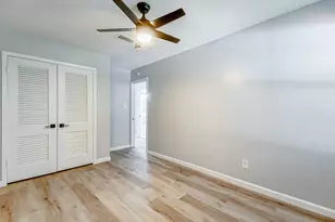 5122 W Bellfort Ave, Houston, TX 77035 - Photo 17