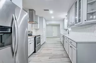 5122 W Bellfort Ave, Houston, TX 77035 - Photo 9