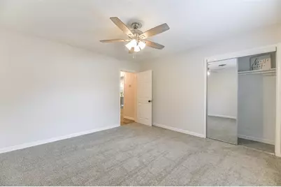 1309 W Lang Street, Alvin, TX 77511 - Photo 11