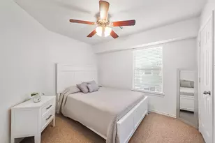 78 South Blue Creek Ct, The Woodlands, TX 77382 - Photo 15
