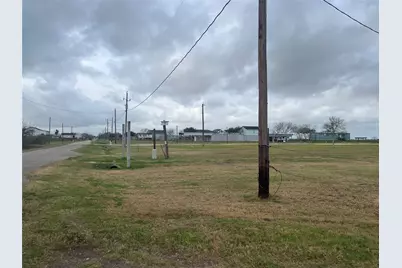 3007 Cr-807A, Angleton, TX 77515 - Photo 23