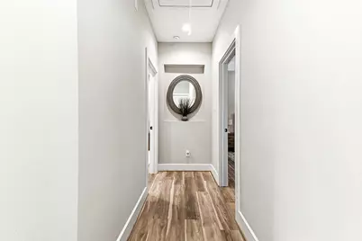 1329 Buescher Drive, Houston, TX 77043 - Photo 41