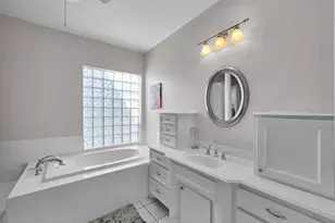 520 Meadow Ln, Winnie, TX 77665 - Photo 29