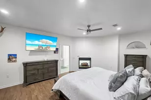 520 Meadow Ln, Winnie, TX 77665 - Photo 25