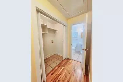 725 E 10th 1/2 Street #B, Houston, TX 77008 - Photo 5