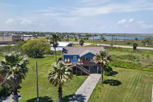 2019 Flamingo Dr, Crystal Beach, TX 77650 - Photo 43