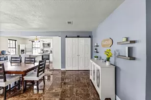 3201 Avenue F, Dickinson, TX 77539 - Photo 11
