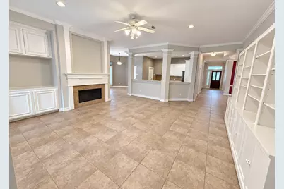 1062 Cayman Bend Lane, League City, TX 77573 - Photo 5