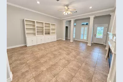 1062 Cayman Bend Lane, League City, TX 77573 - Photo 9