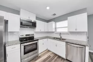 618 Maple Way, Houston, TX 77015 - Photo 7