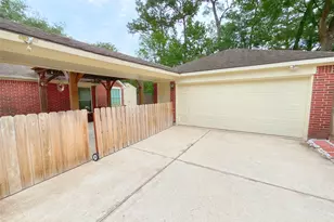 1914 Windy Park Dr, Houston, TX 77339 - Photo 39