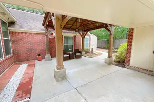 1914 Windy Park Dr, Houston, TX 77339 - Photo 41
