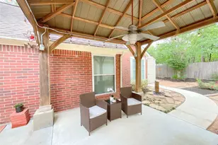 1914 Windy Park Dr, Houston, TX 77339 - Photo 47