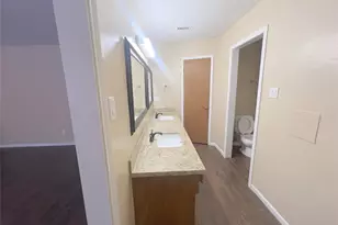 430 Breeze Park Dr, Houston, TX 77015 - Photo 13