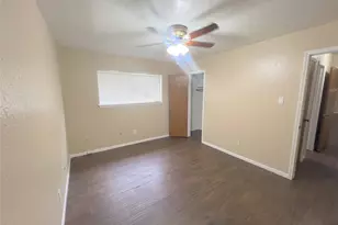 430 Breeze Park Dr, Houston, TX 77015 - Photo 11