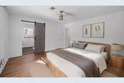 10151 Brinwood Drive, Houston, TX 77043 - Photo 5