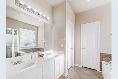 7303 Enchanted Rock Lane, Missouri City, TX 77459 - Photo 13