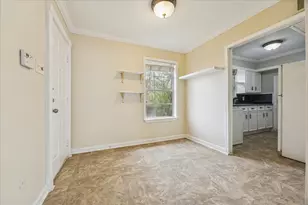 218 W 15th St, Houston, TX 77008 - Photo 3