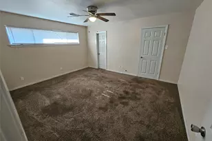 8322 Wynbrook St, Houston, TX 77061 - Photo 13