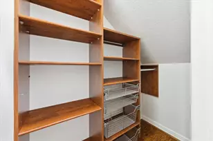 13639 Brookbluff Ln, Houston, TX 77077 - Photo 21