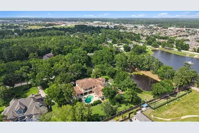 11911 Waterford Estates Court, Tomball, TX 77377 - Photo 47
