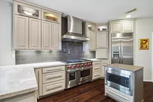 8543 Evening Light, Sugar Land, TX 77479 - Photo 5