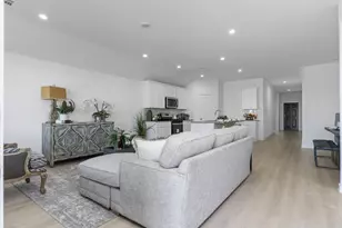 7728 Evening Emerald Dr, Iowa Colony, TX 77583 - Photo 3