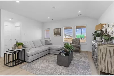 7728 Evening Emerald Drive, Iowa Colony, TX 77583 - Photo 5